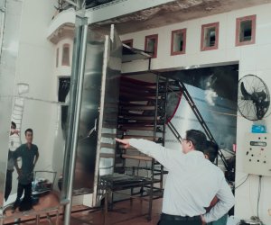 Thống Nhất: Nghiệm thu đề án Hỗ trợ ứng dụng máy móc thiết bị tiên tiến trong sản xuất bánh phở khô