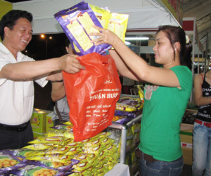 MỜI THAM GIA “HỘI CHỢ ĐẶC SẢN VÙNG MIỀN NHÂN DỊP GIẢI ĐUA XE CÔNG THỨC 1 NĂM 2020